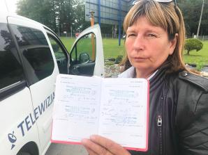 [VIDEO] Pracodawczyni z Kłodzka, po 2 latach od złożenia wniosku o ściganie miejscowej prokurator Małgorzaty Sałackiej, została w końcu wczoraj przesłuchana. Czy wzorem pracy prokuratora będzie lekceważenie procedur? Czy zatriumfuje sprawiedliwość?