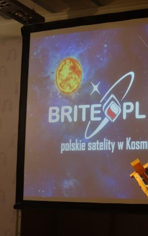 W kosmos trafiły zdjęcia 5000 Polaków 