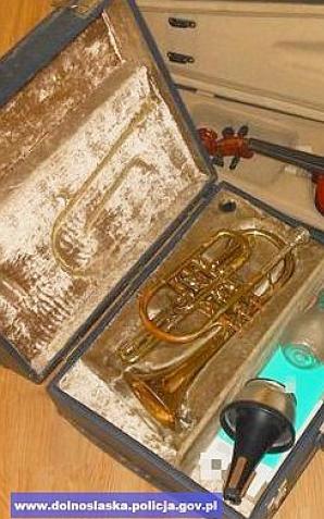 Policjanci zatrzymali złodzieja instrumentów muzycznych
