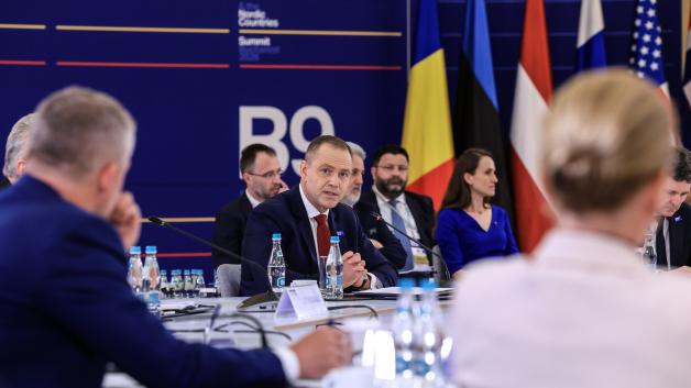 [VIDEO] Szczyt B9. Prezydent Karol Nawrocki: Jedność jest naszą największą siłą